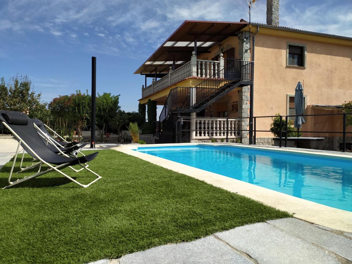 Casa Rural Mi Descanso Valdefuentes de Sangusín Exteriör bild